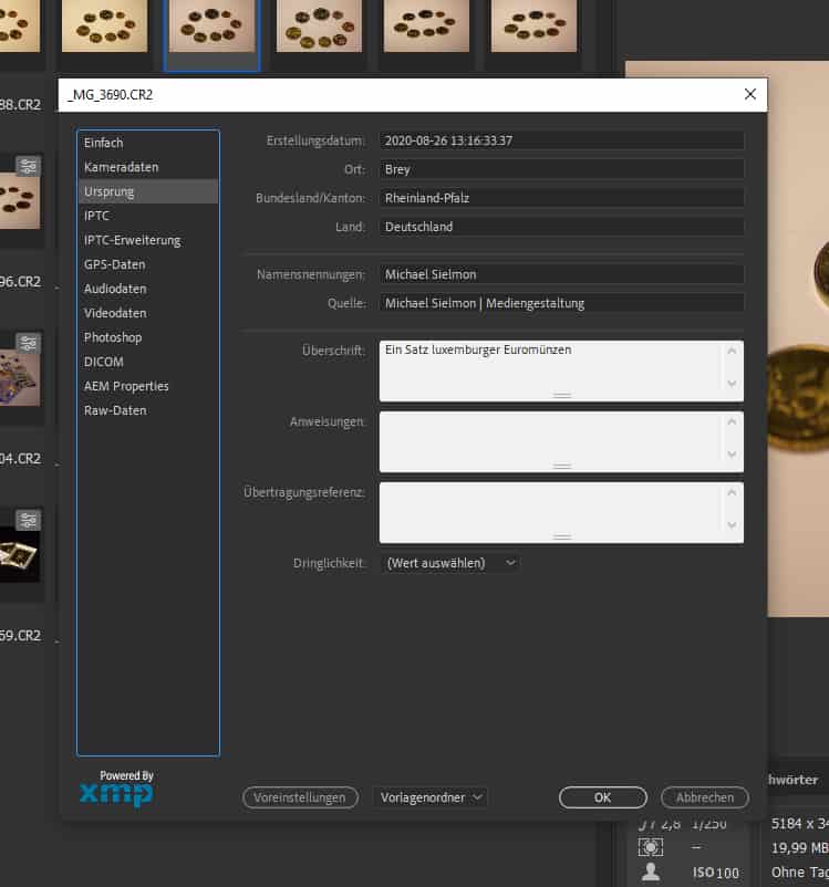 Darstellung der Eingabe von Meta-Daten zum Dateiursprung in Adobe Bridge